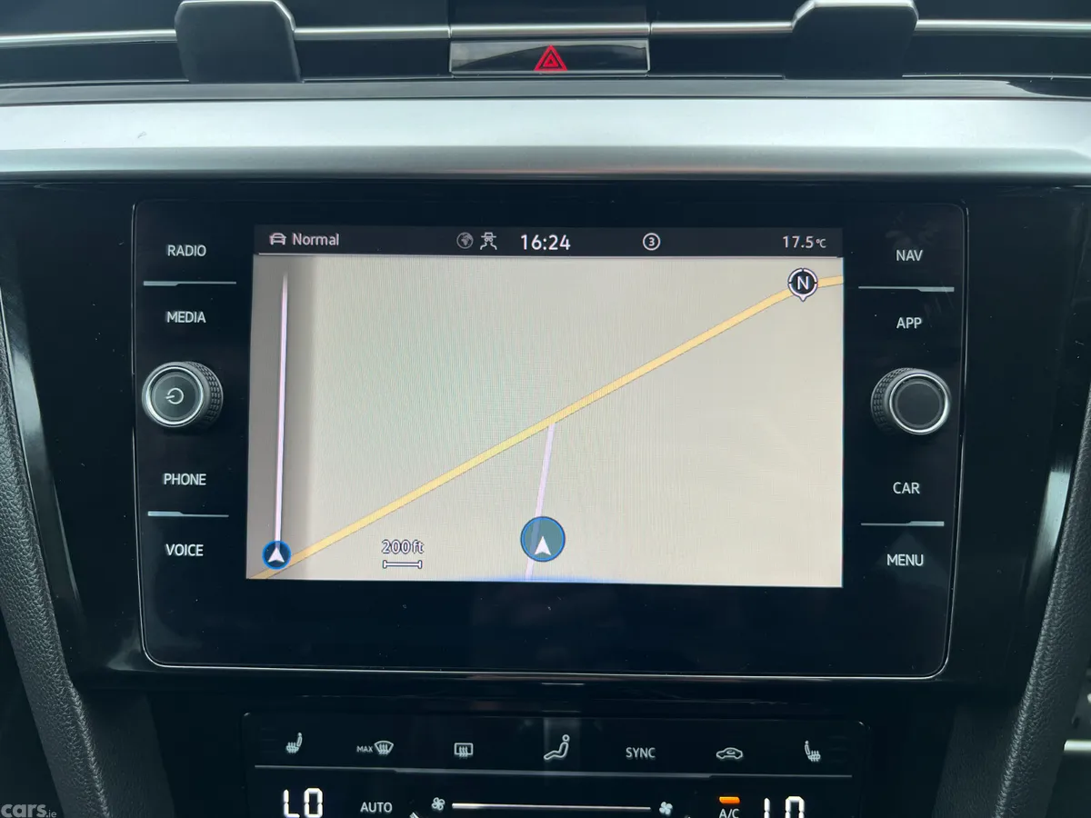 Volkswagen Arteon Estate, Diesel, 2023, Blue