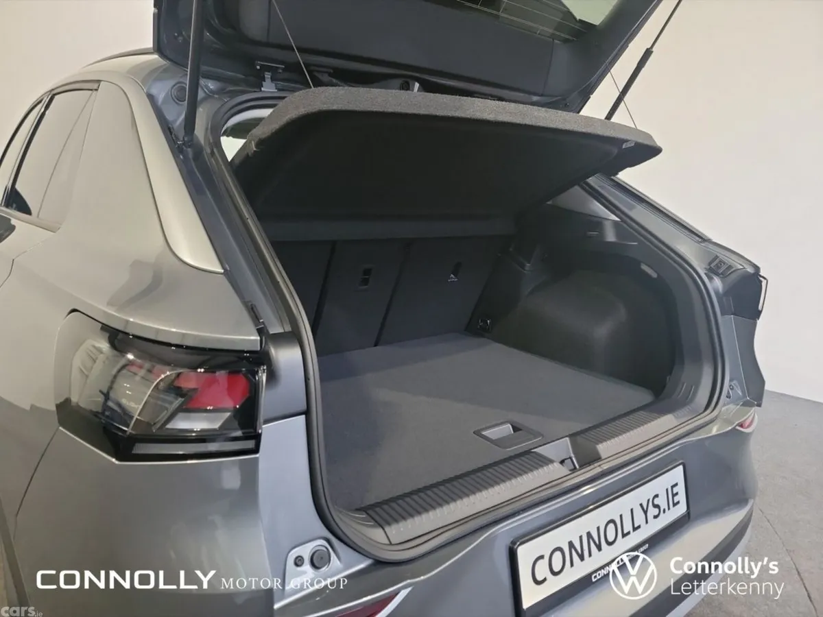 Volkswagen T-Roc SUV, Petrol, 2026, Grey
