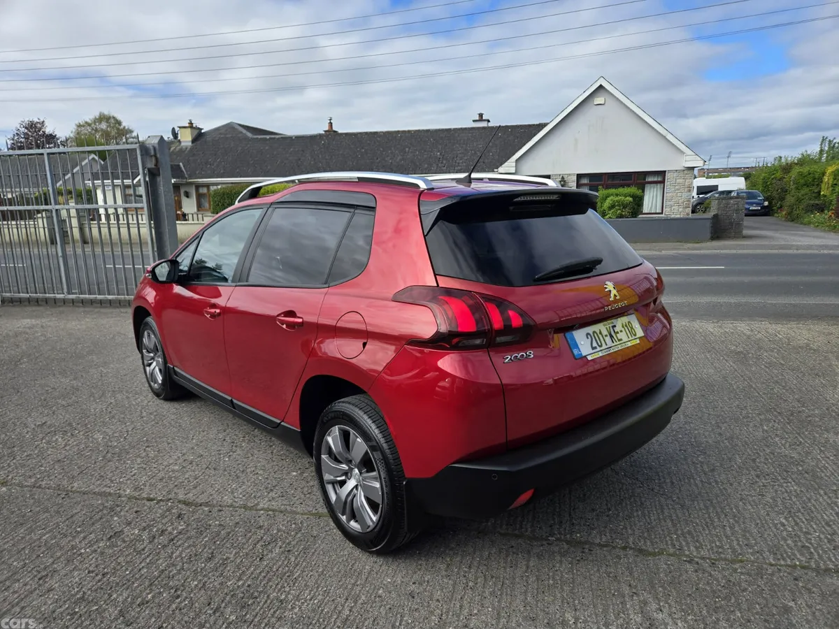 Peugeot 2008 Estate, Diesel, 2020, Red