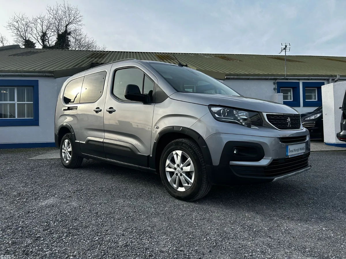 Peugeot Rifter MPV, Diesel, 2022, Blue