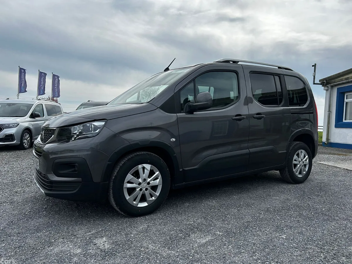 Peugeot Rifter MPV, Diesel, 2022, Grey
