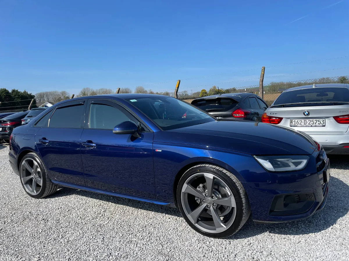Audi A4 Saloon, Diesel, 2022, Blue