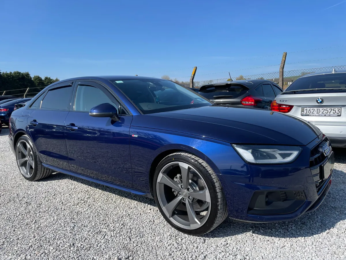 Audi A4 Saloon, Diesel, 2022, Blue