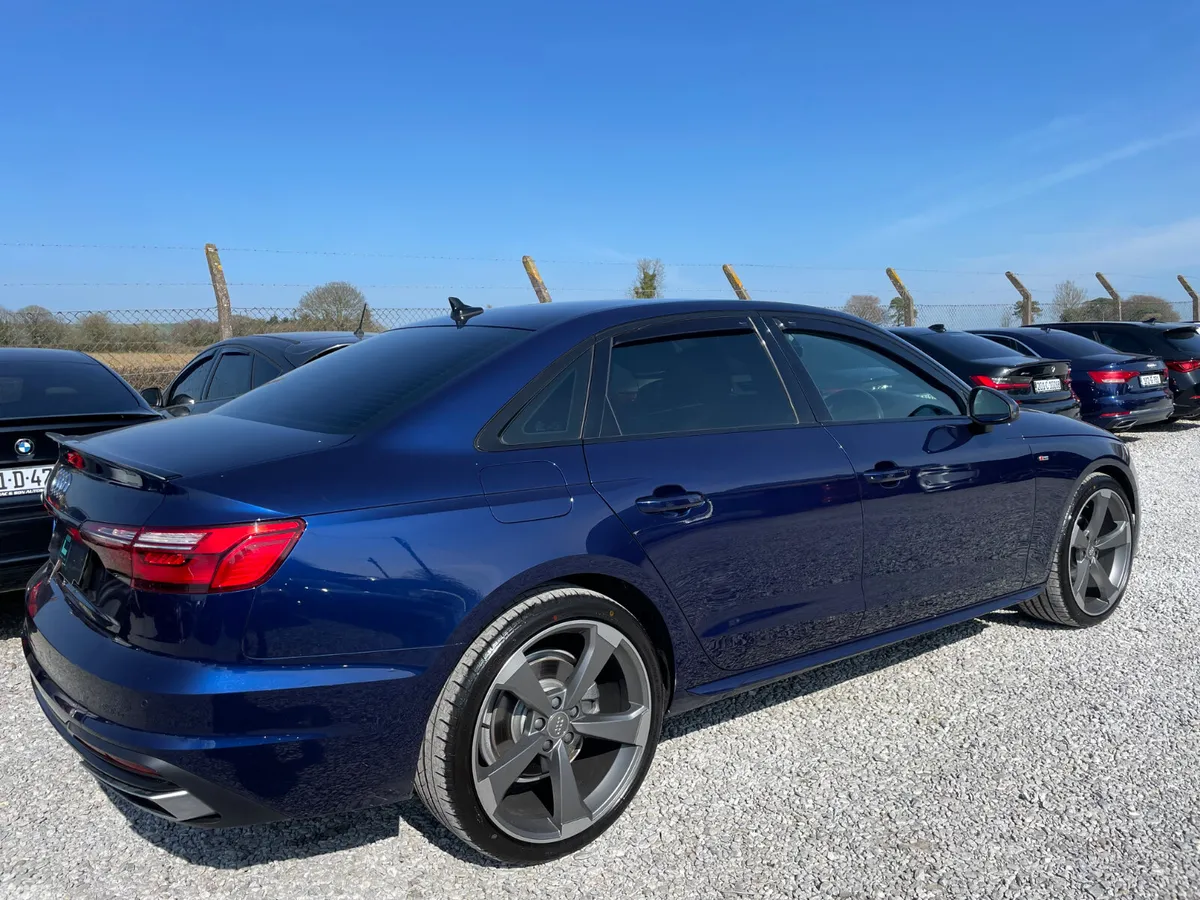 Audi A4 Saloon, Diesel, 2022, Blue