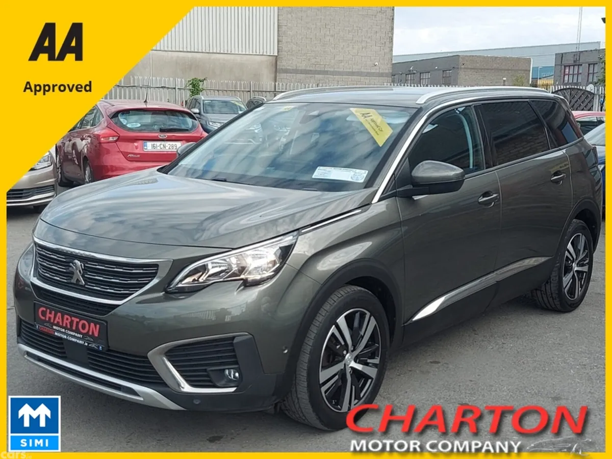 Peugeot 5008 MPV, Petrol, 2020, Grey