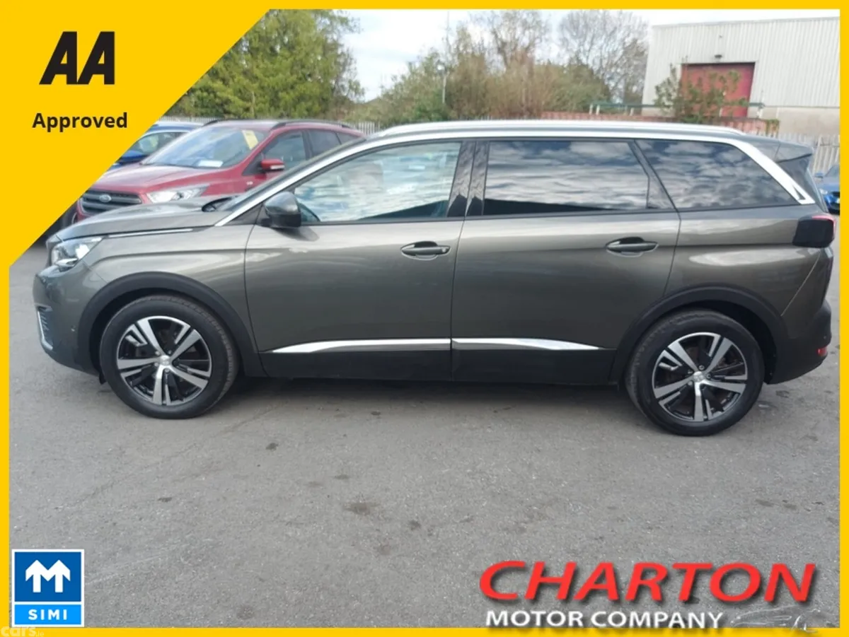 Peugeot 5008 MPV, Petrol, 2020, Grey