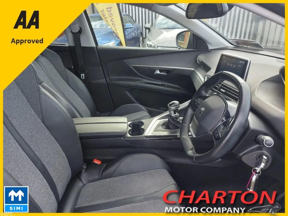 Peugeot 5008 MPV, Petrol, 2020, Grey