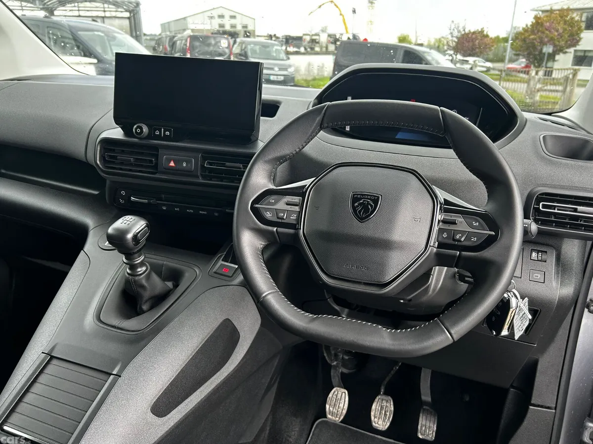 Peugeot Rifter Other, Diesel, 2024, Grey