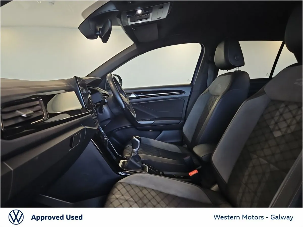 Volkswagen T-Roc SUV, Petrol, 2022, Blue