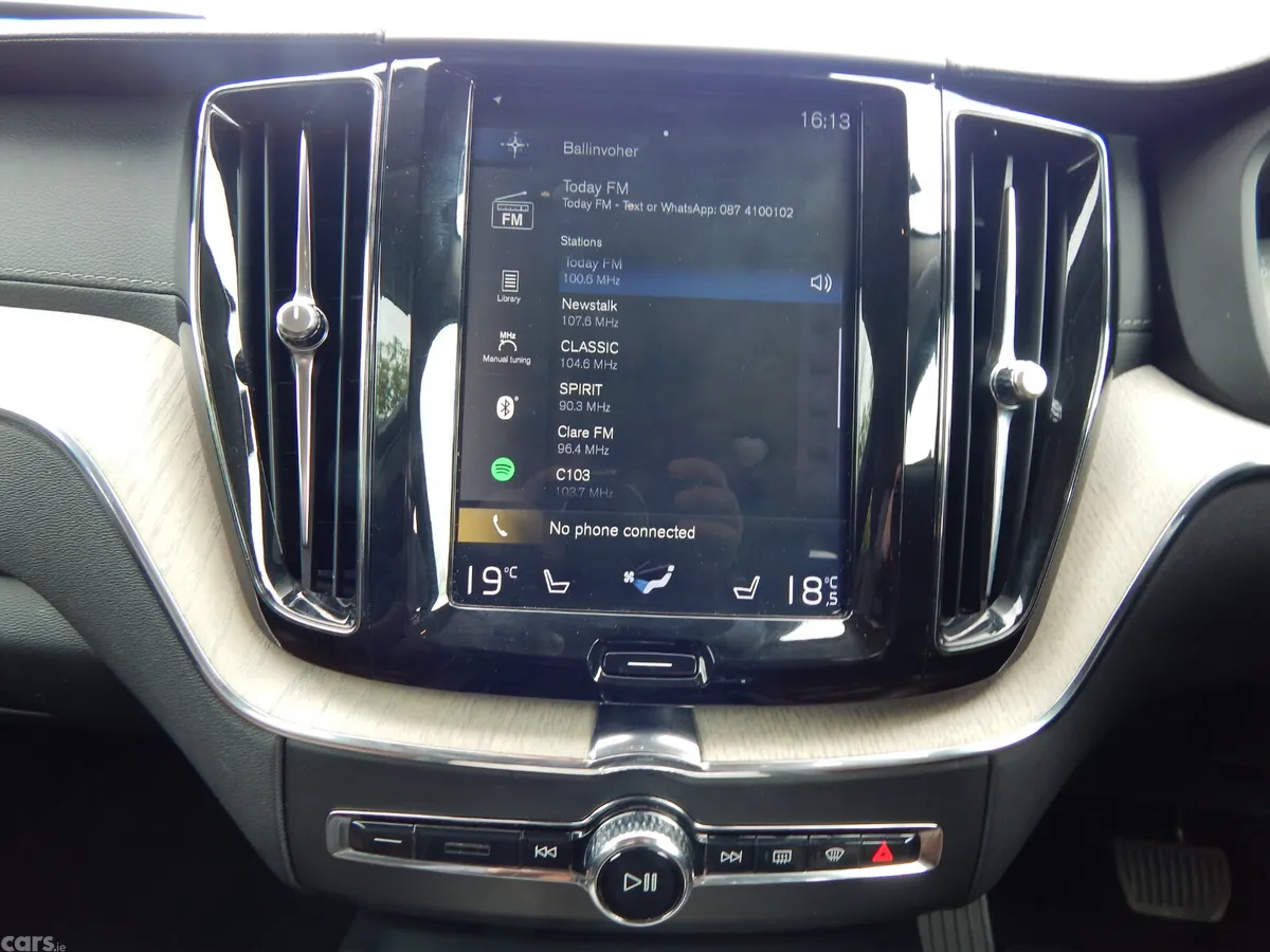 Volvo XC60 SUV, Diesel, 2019, Grey