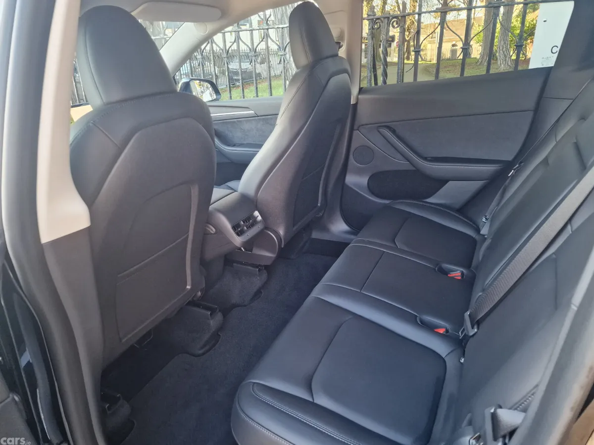 Tesla Model Y MPV, Electric, 2024, Black
