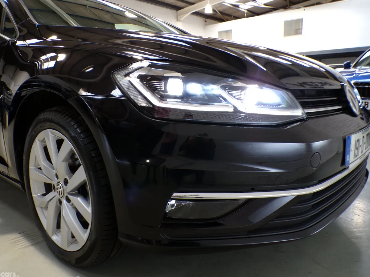 Volkswagen Golf Hatchback, Petrol, 2019, Black