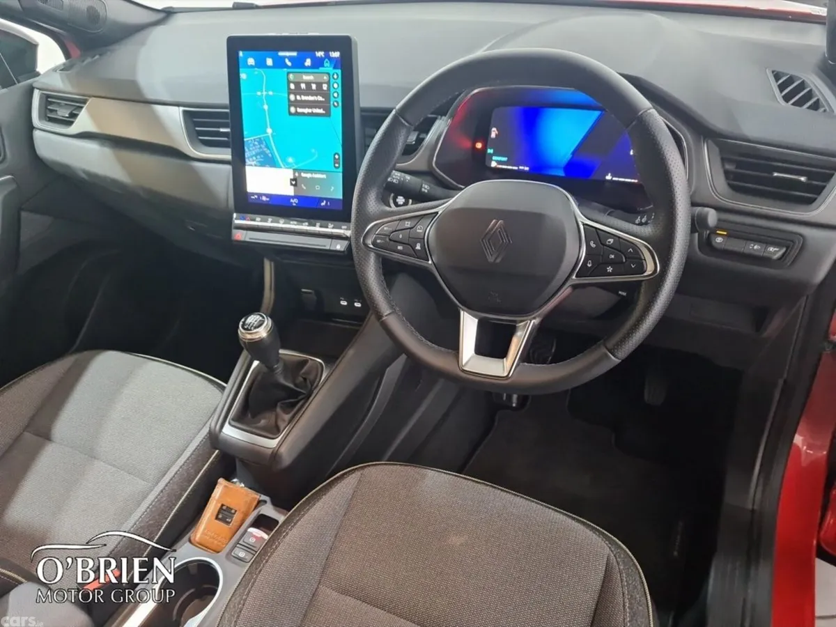 Renault Symbioz Hatchback, Petrol, 2025, Red
