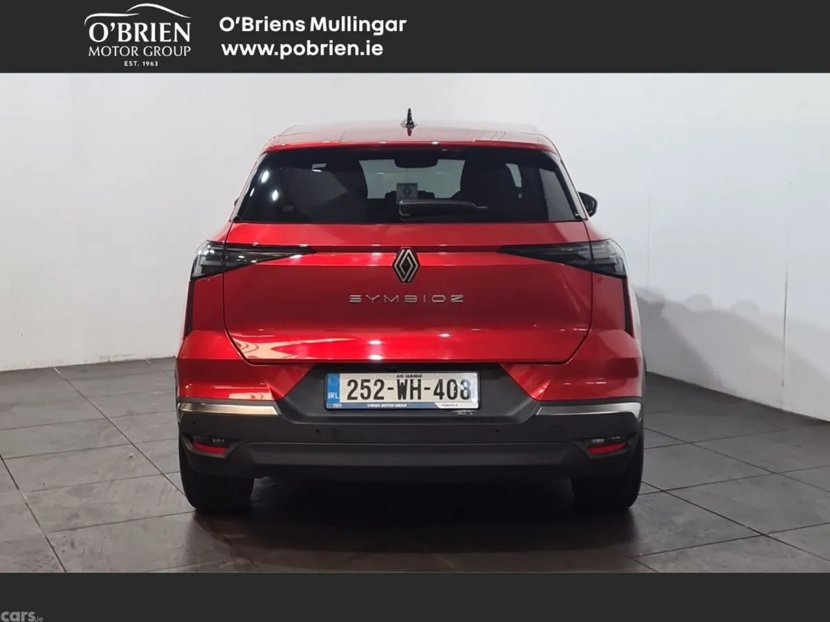 Renault Symbioz Hatchback, Petrol, 2025, Red