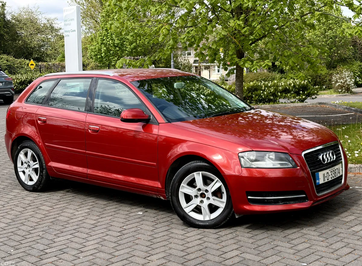 Audi A3 Hatchback, Diesel, 2011, Red
