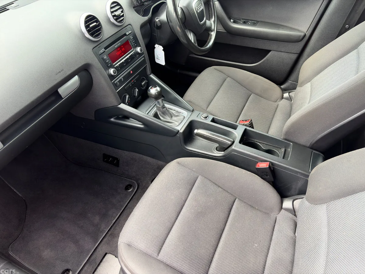 Audi A3 Hatchback, Diesel, 2011, Red
