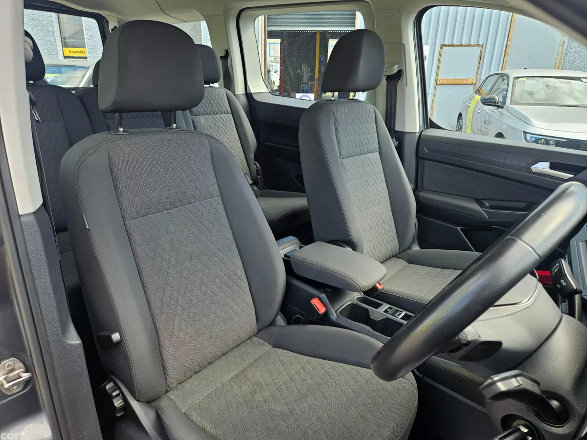 Volkswagen Caddy MPV, Diesel, 2023, Grey