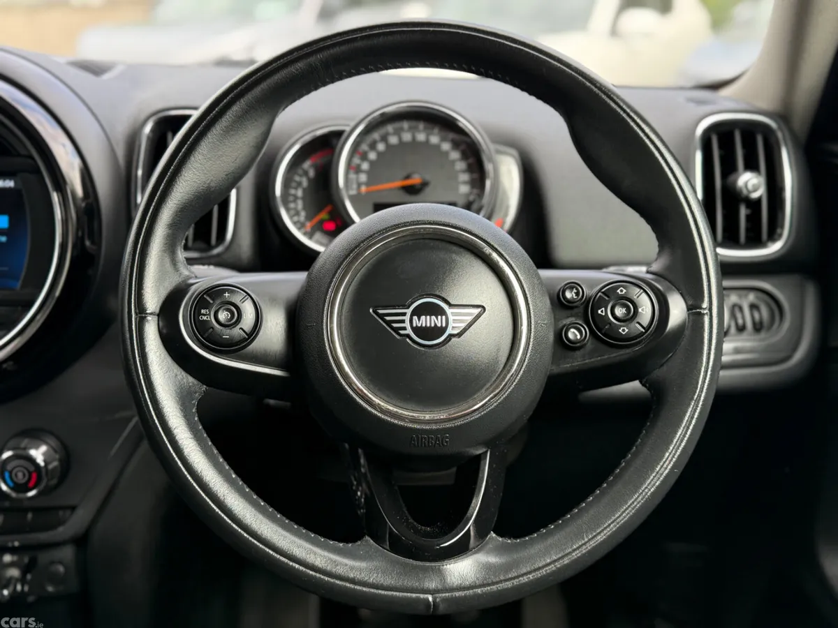 Mini Countryman Hatchback, Petrol, 2019, White