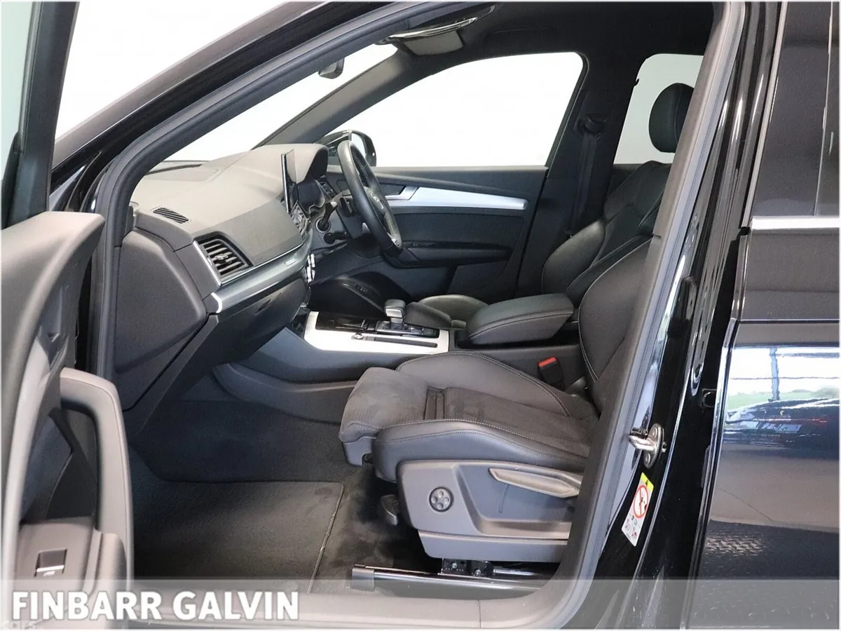 Audi Q5 SUV, Petrol Plug-in Hybrid, 2022, Black
