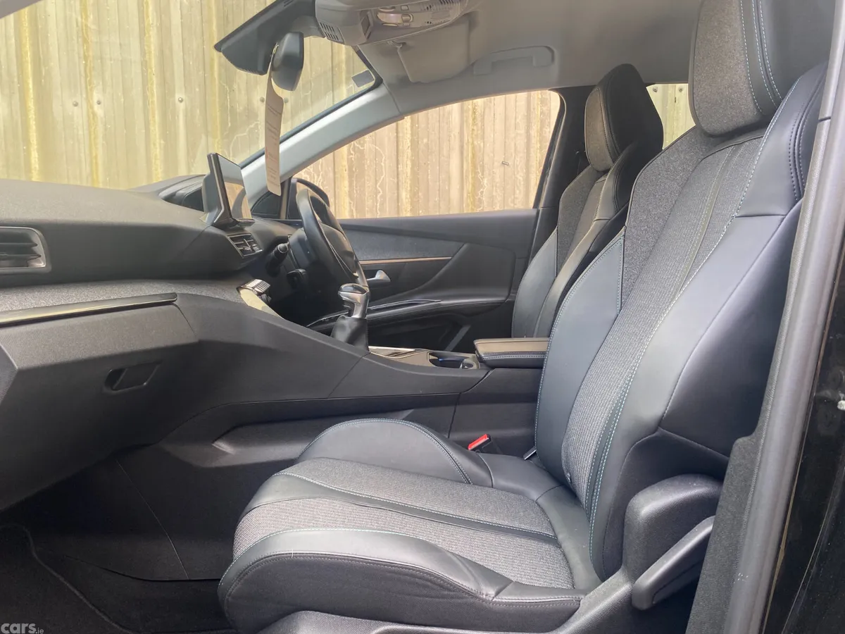 Peugeot 3008 SUV, Diesel, 2021, Black