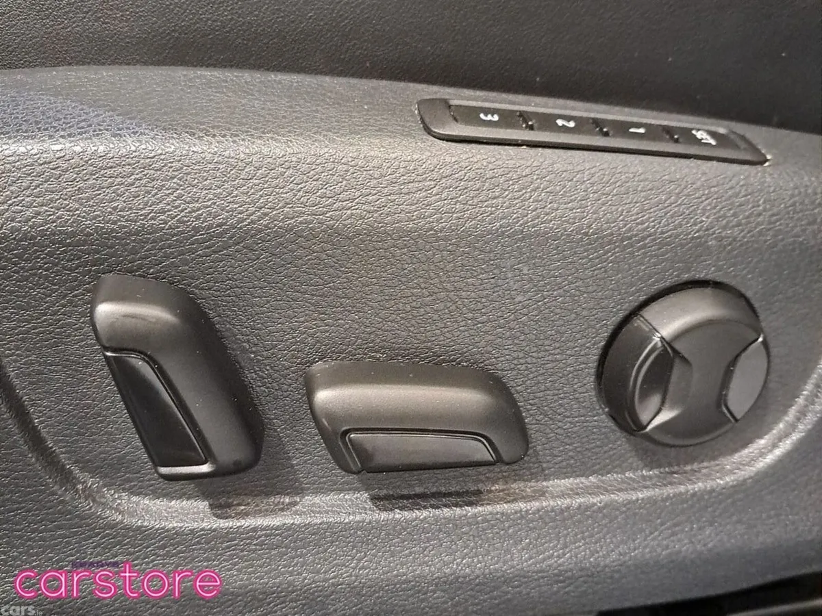 Skoda Superb Saloon, Diesel, 2023, Black