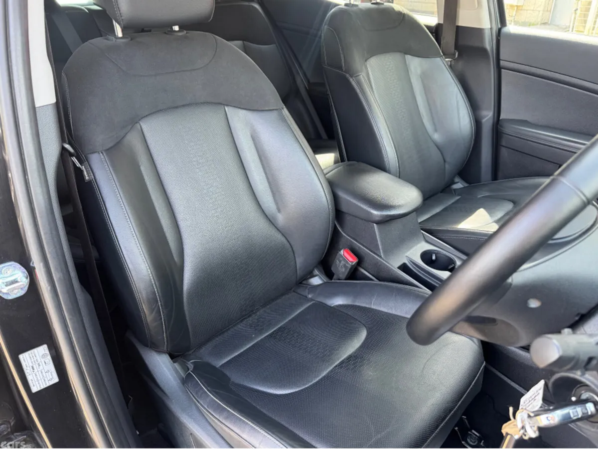 Kia Sportage Hatchback, Diesel, 2025, Black