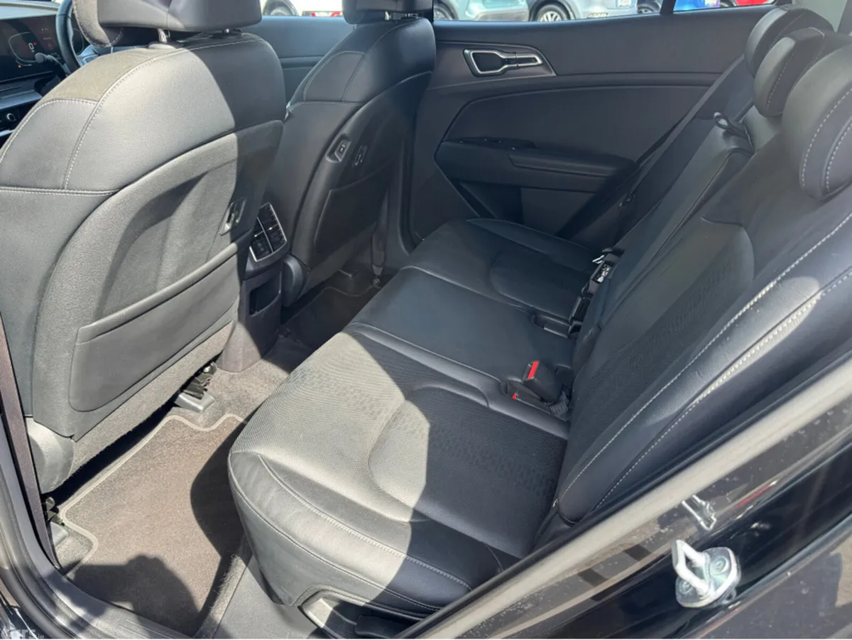 Kia Sportage Hatchback, Diesel, 2025, Black