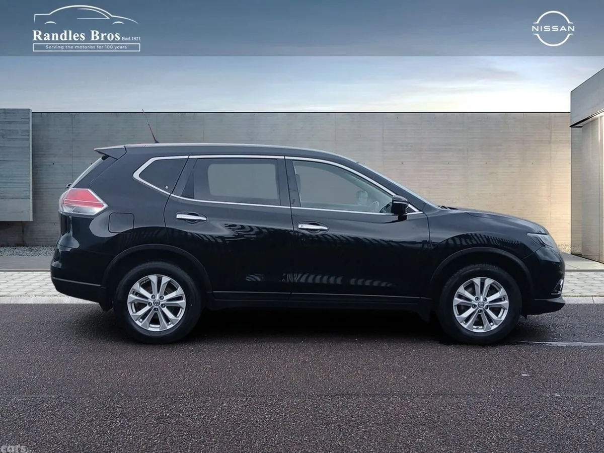 Nissan X-Trail SUV, Diesel, 2016, Black