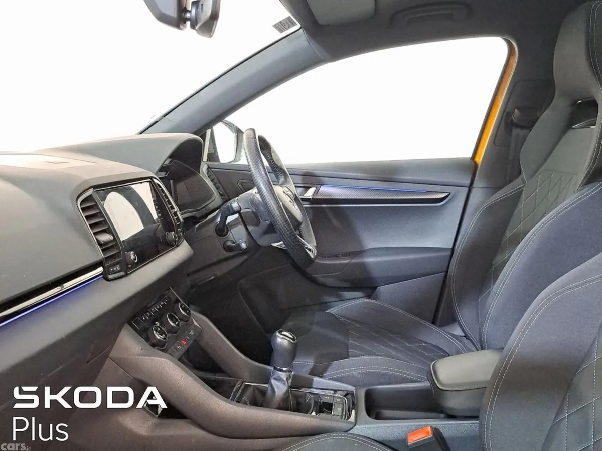 Skoda Karoq Estate, Diesel, 2023, Orange