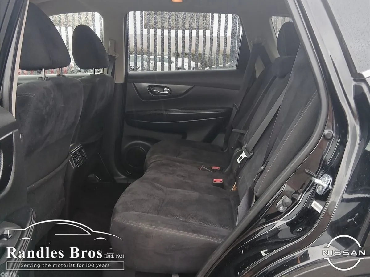 Nissan X-Trail SUV, Diesel, 2016, Black