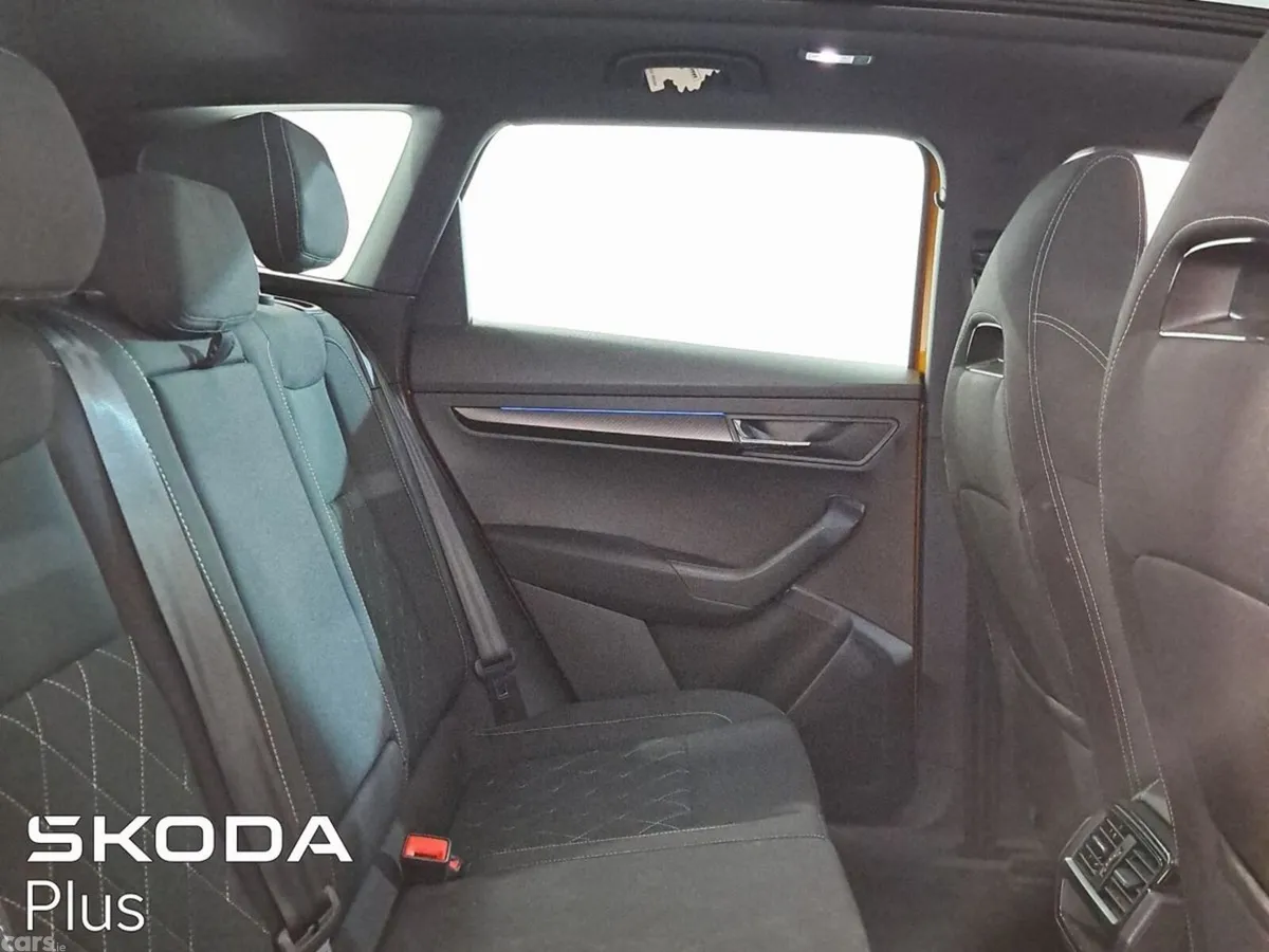 Skoda Karoq Estate, Diesel, 2023, Orange