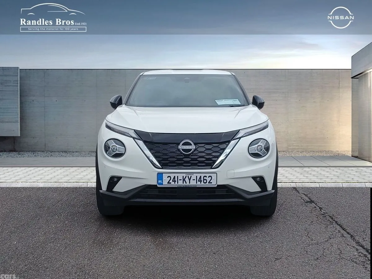 Nissan Juke SUV, Petrol Hybrid, 2024, White
