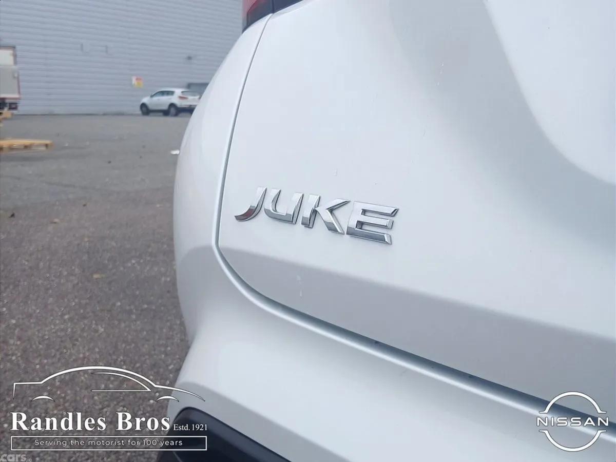 Nissan Juke SUV, Petrol, 2025, White