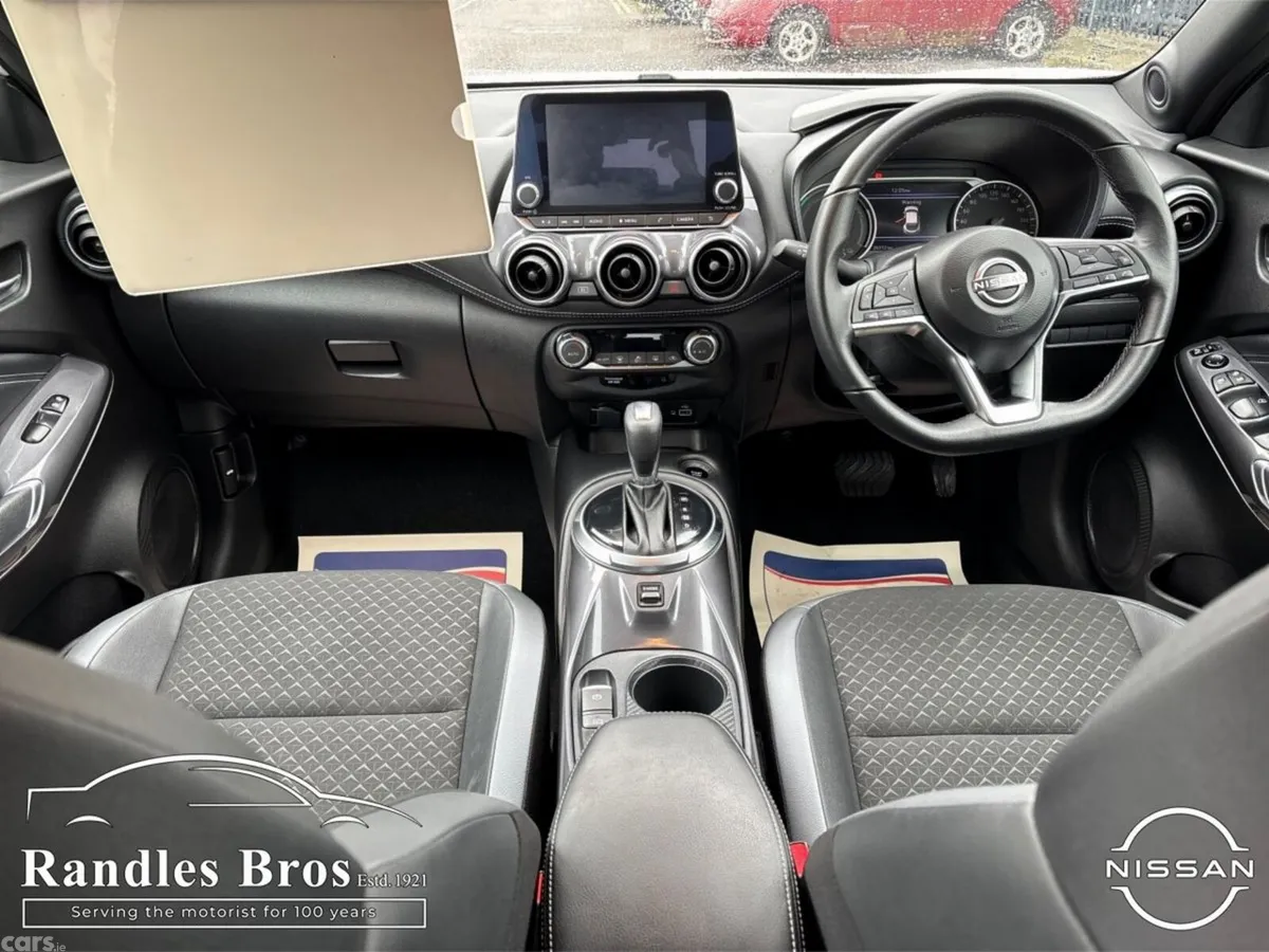 Nissan Juke SUV, Petrol Hybrid, 2024, White