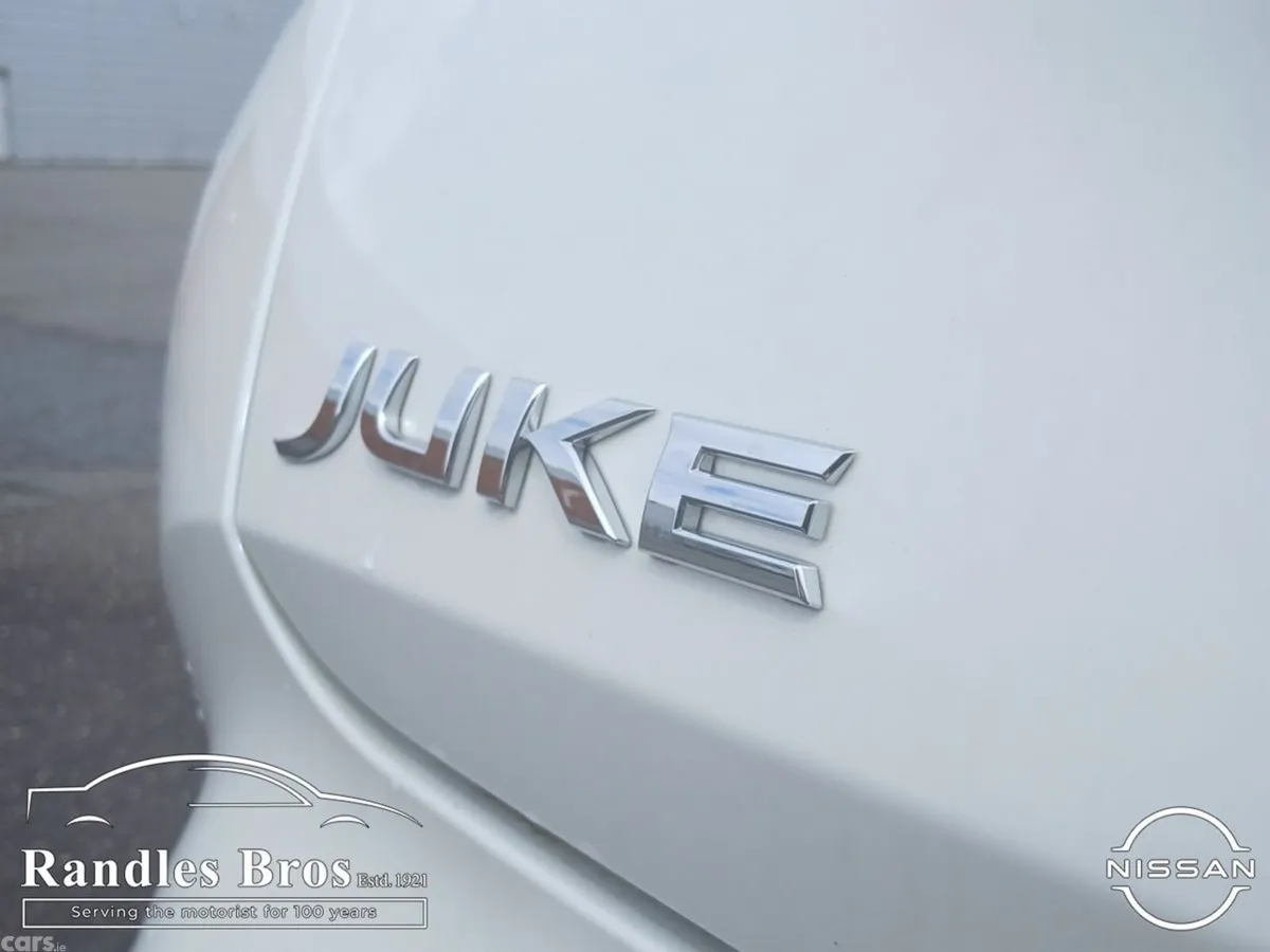 Nissan Juke SUV, Petrol Hybrid, 2024, White