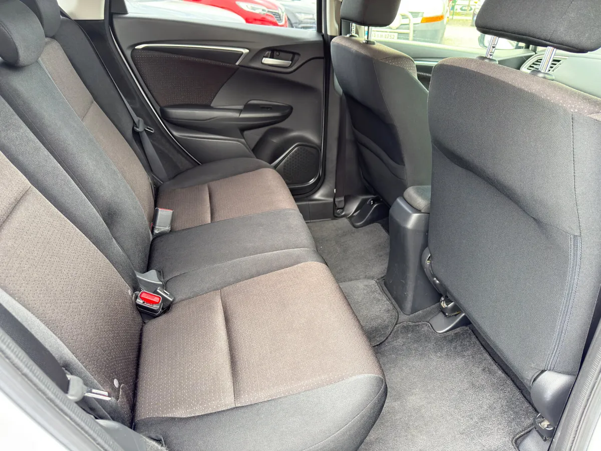 Honda Fit Hatchback, Petrol Hybrid, 2015, White