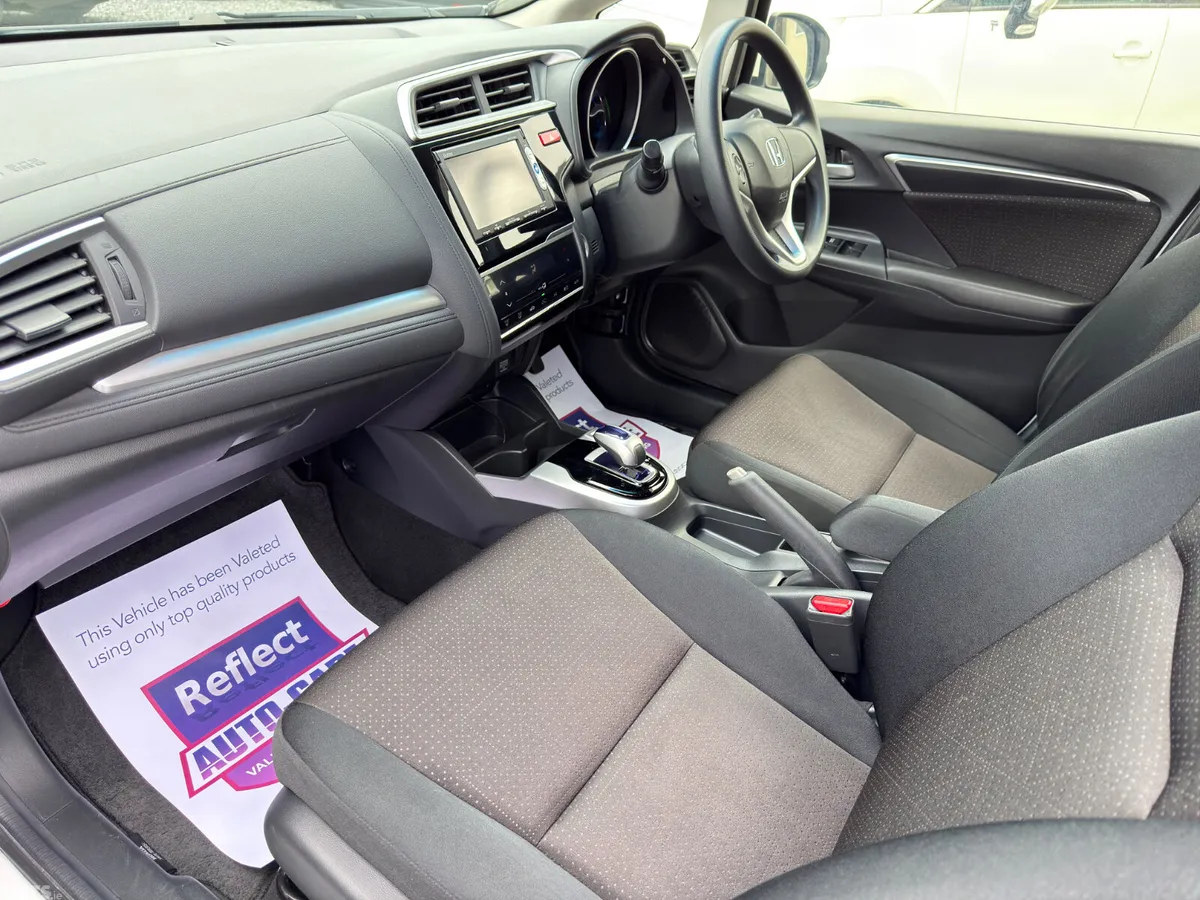 Honda Fit Hatchback, Petrol Hybrid, 2015, White