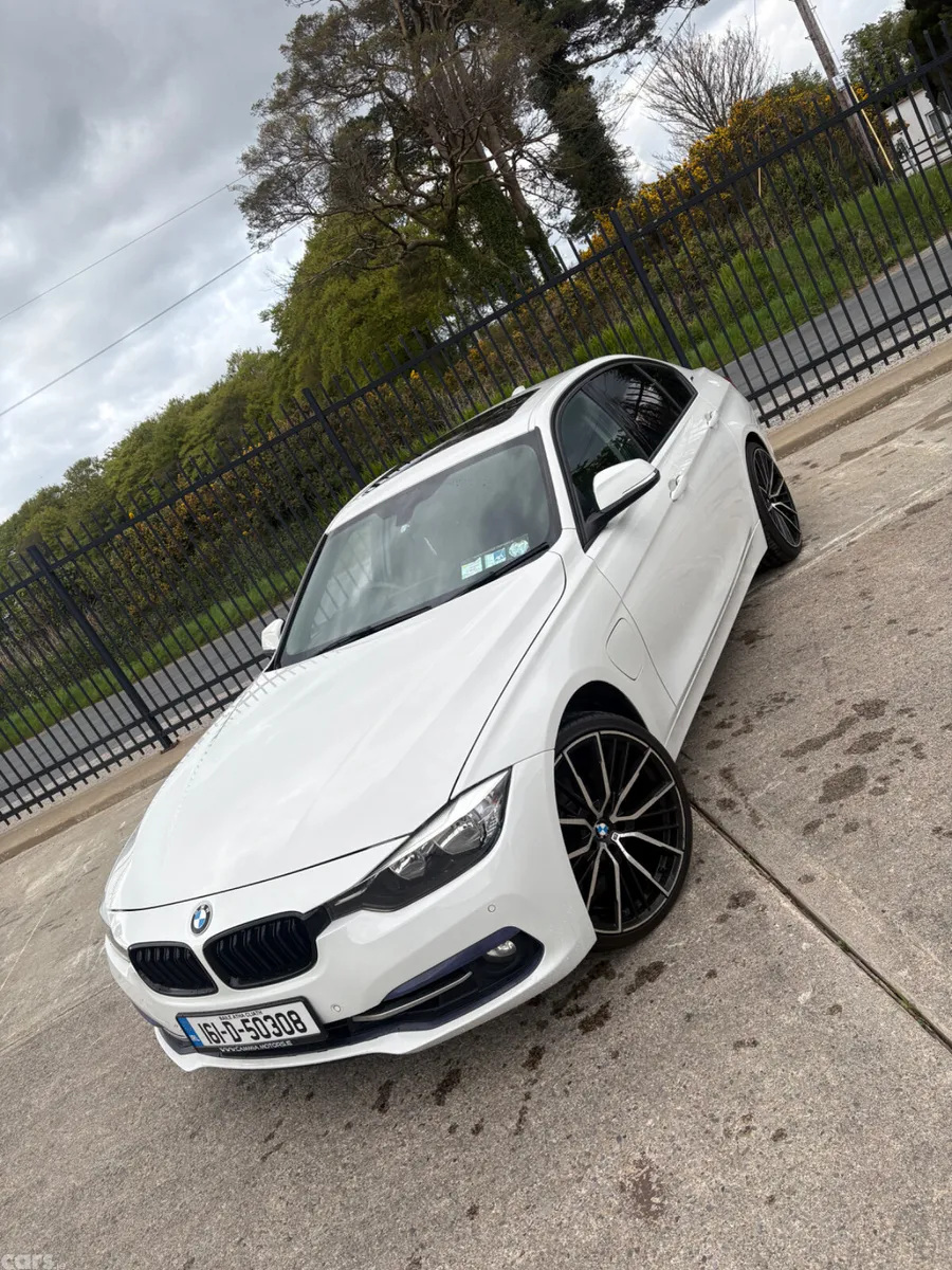 BMW 3-Series Saloon, Petrol Plug-in Hybrid, 2016, White