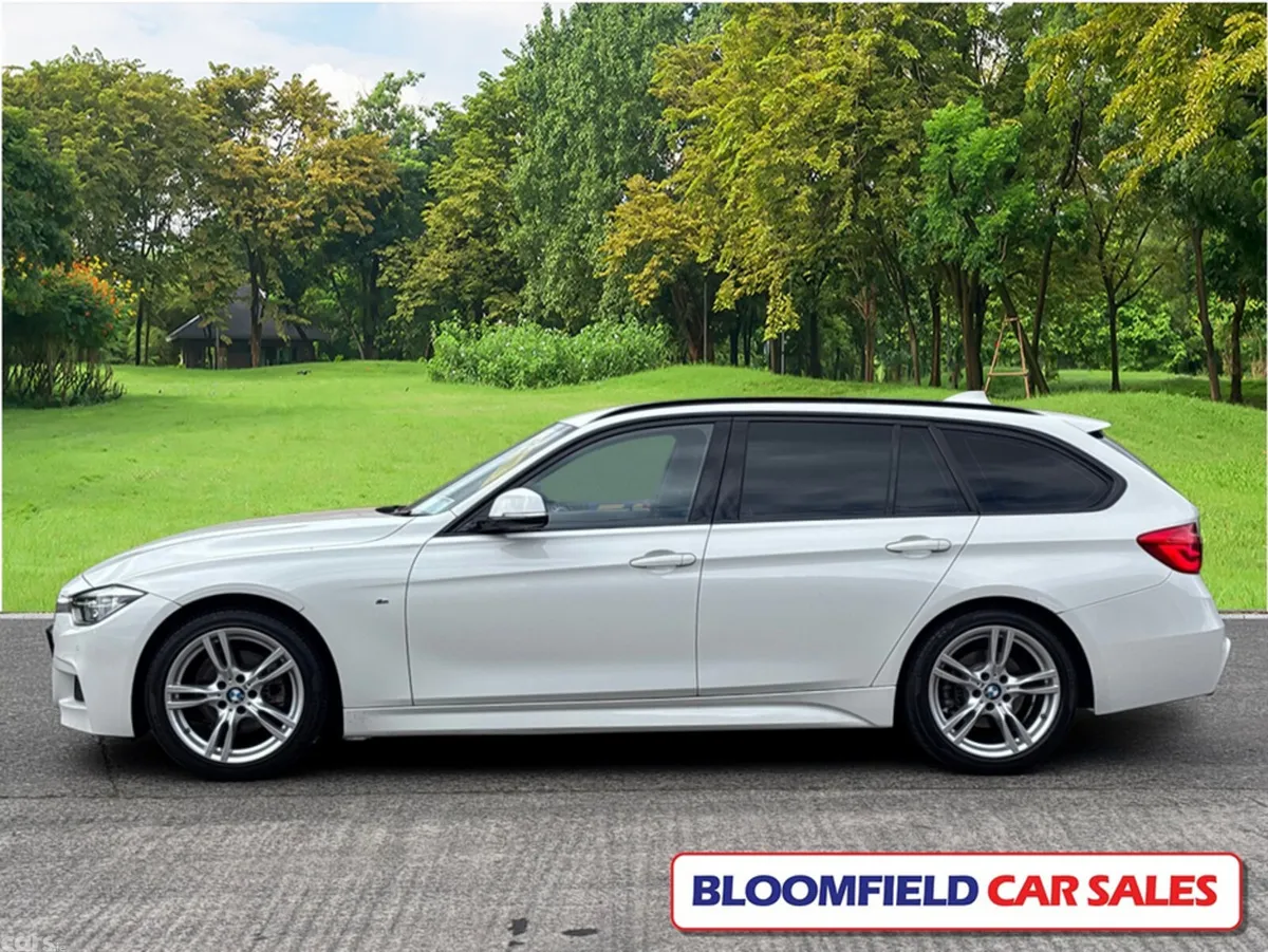 BMW 3-Series Estate, Petrol, 2018, White