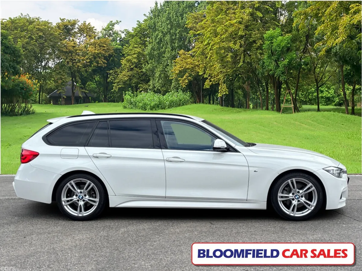BMW 3-Series Estate, Petrol, 2018, White