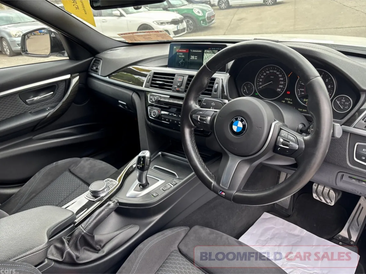 BMW 3-Series Estate, Petrol, 2018, White