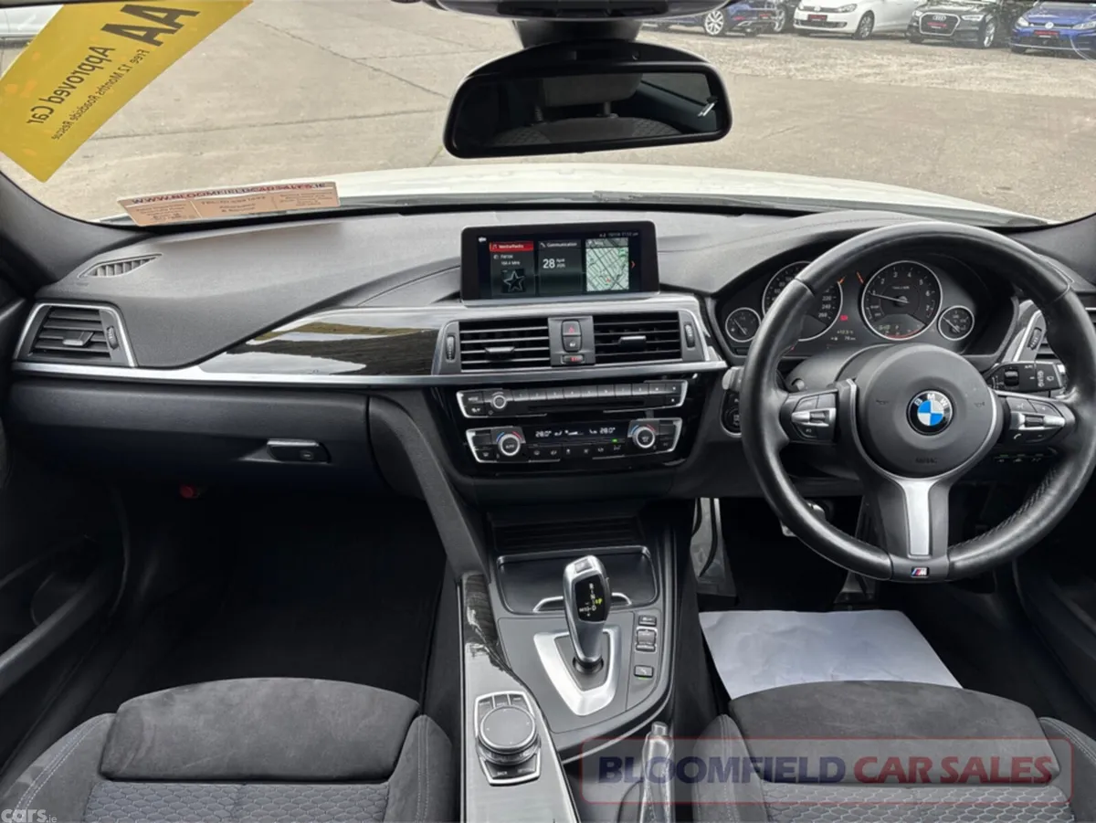 BMW 3-Series Estate, Petrol, 2018, White