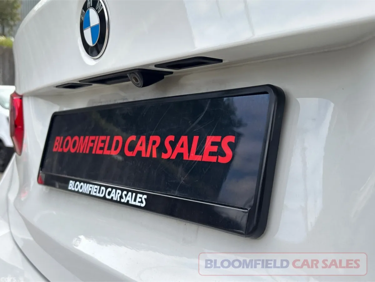 BMW 3-Series Estate, Petrol, 2018, White
