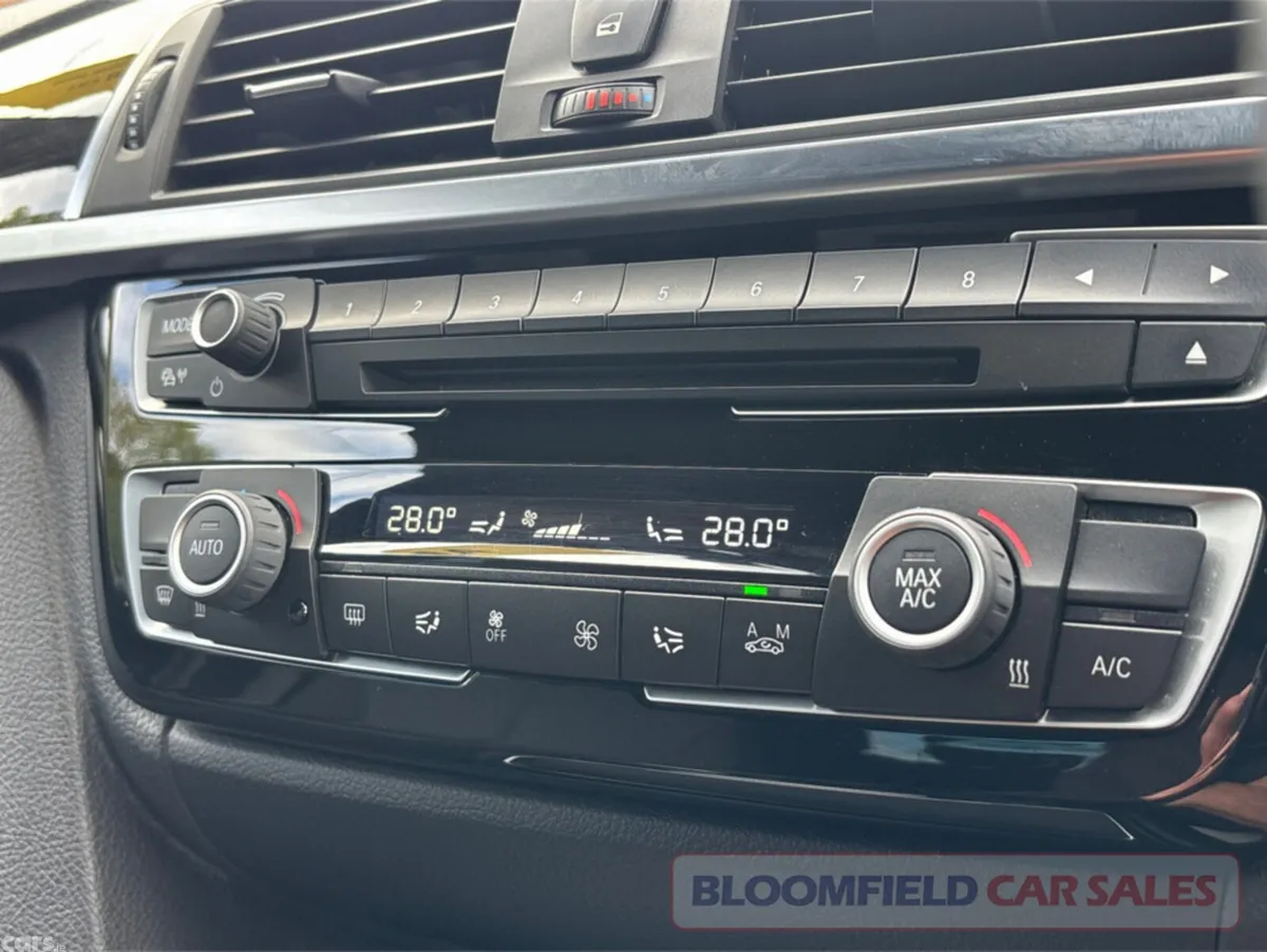 BMW 3-Series Estate, Petrol, 2018, White