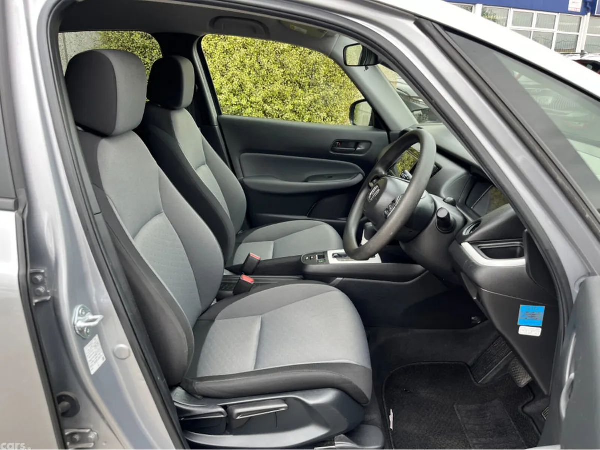 Honda Fit Hatchback, Petrol Hybrid, 2023, Silver