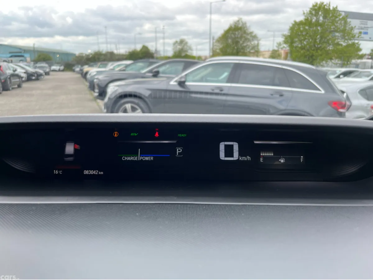 Honda Stepwagon MPV, Petrol Hybrid, 2019, Silver
