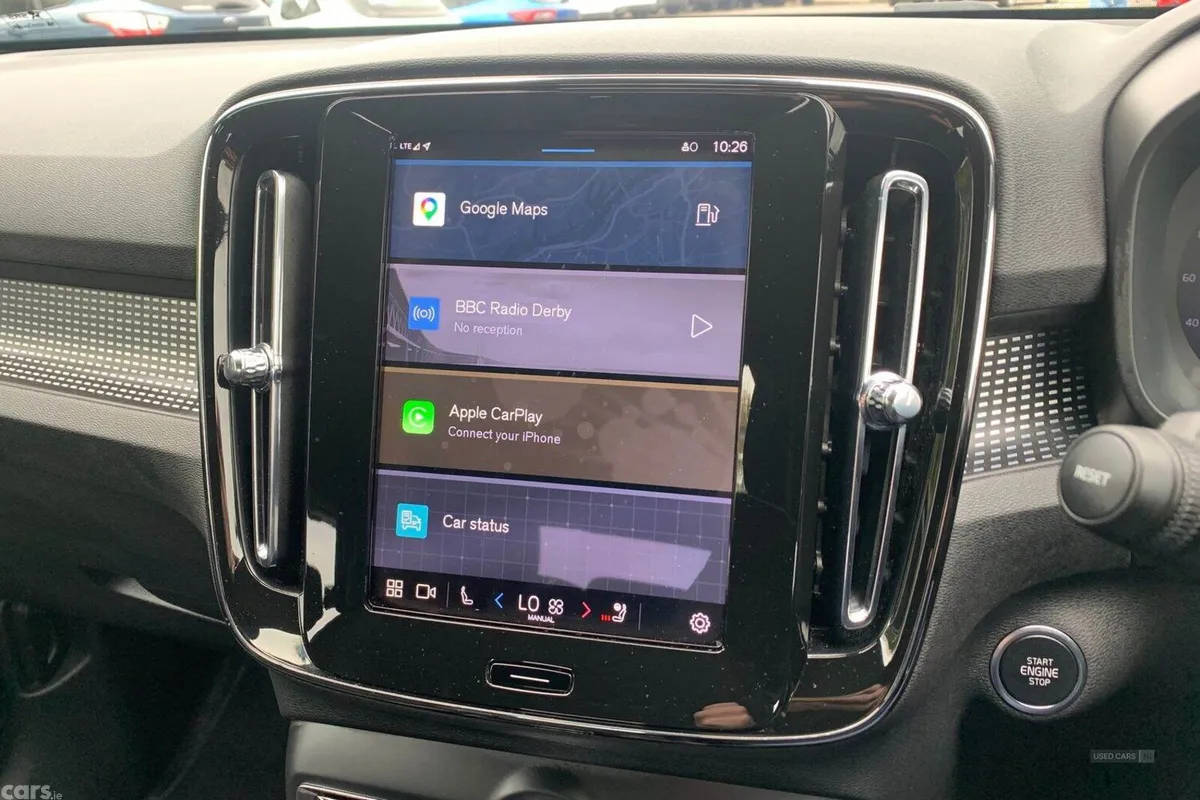 Volvo XC40 SUV, Petrol Hybrid, 2025, Blue