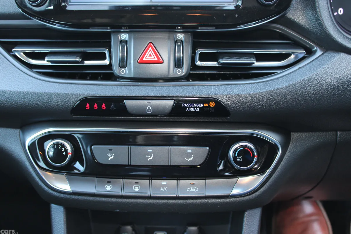Hyundai i30 Hatchback, Diesel, 2022, Grey