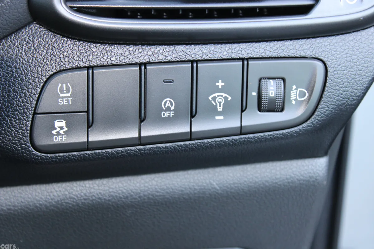 Hyundai i30 Hatchback, Diesel, 2022, Grey