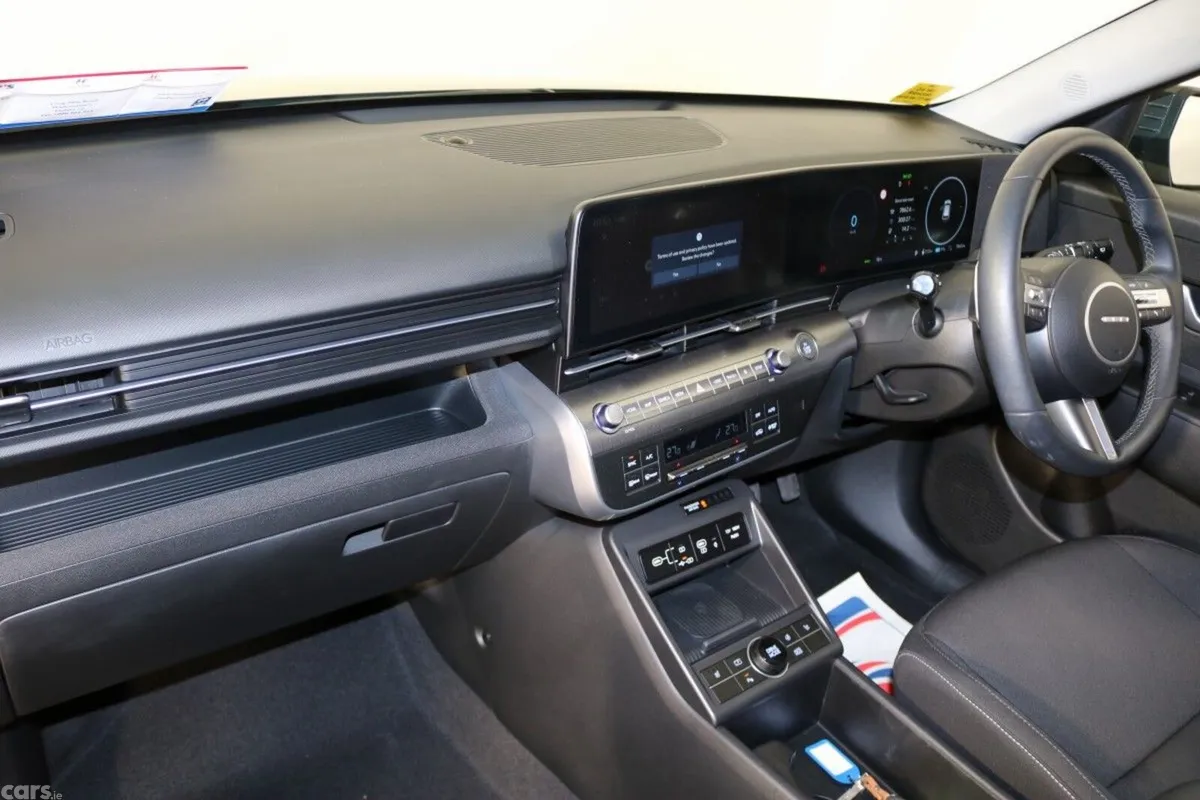 Hyundai KONA MPV, Electric, 2024, Grey